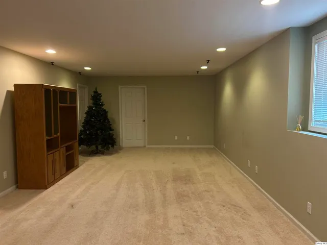 $250,000 | 2608 Kings Pointe, Quincy, IL 62305