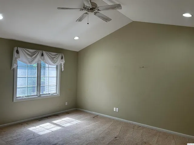 $250,000 | 2608 Kings Pointe, Quincy, IL 62305