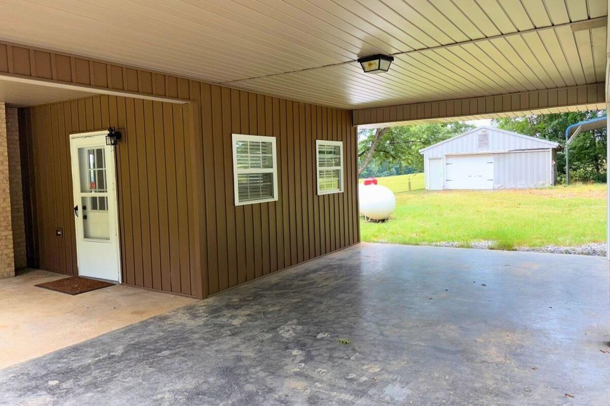 1069 Pecks Road Bedford, VA 24523 - Photo 40 of 47 40-IMG_6302-