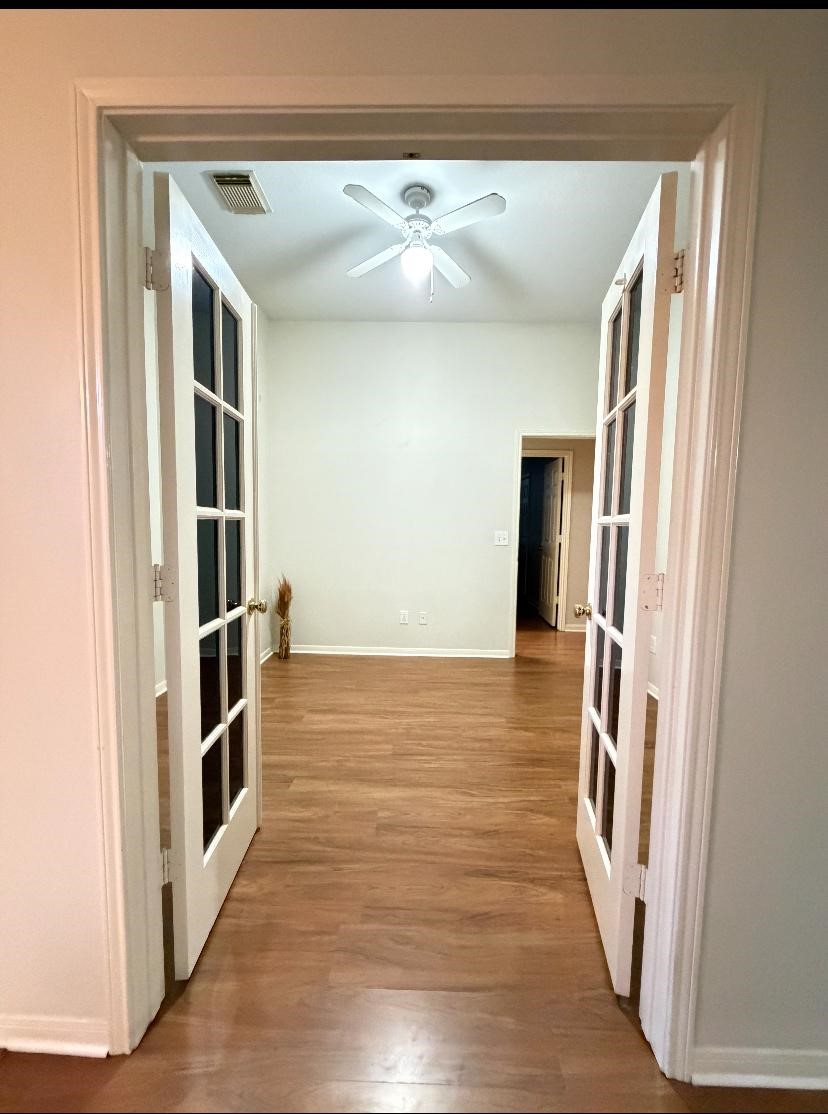 62 Hollylaurel Drive Spring, TX 77382 - Photo 12 of 15 Flex room can be used as an office or 4th bedroom