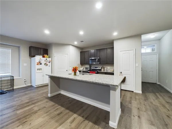 $2,100 | 4701 Las Casitas Way, Bryan, TX 77807