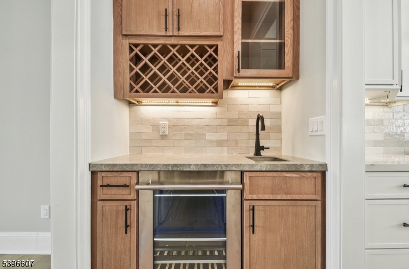 3 Bristol Ridge Boonton, NJ 07005 - Photo 18 of 50