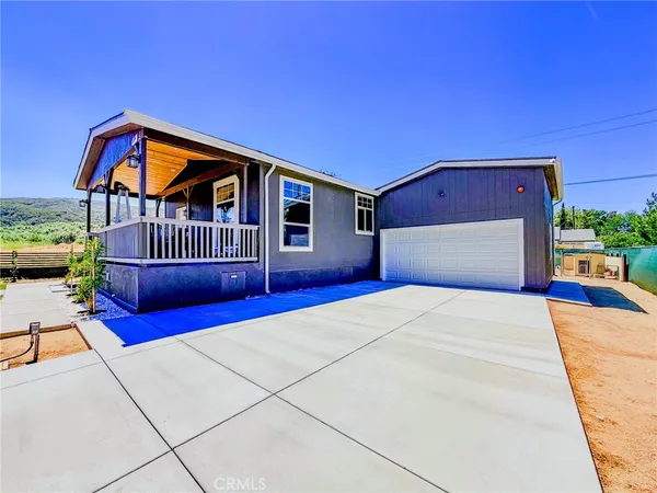 $395,000 | 42815 Lowhill Drive, Lake Hughes, CA 93532