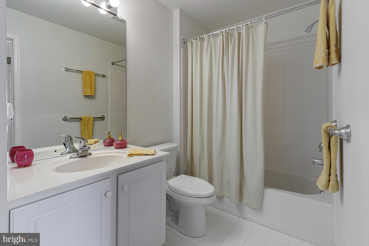 56 Shipps Way Delanco, NJ 08075 - Photo 16 of 30 Gallery Image 16