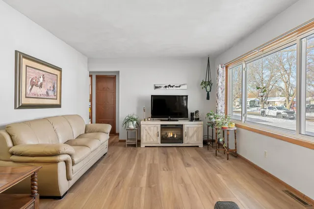 $249,900 | 361 13th Street Northeast, Owatonna, MN 55060