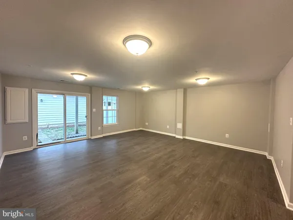 $2,950 | 2618 Egret Way, Frederick, MD 21701