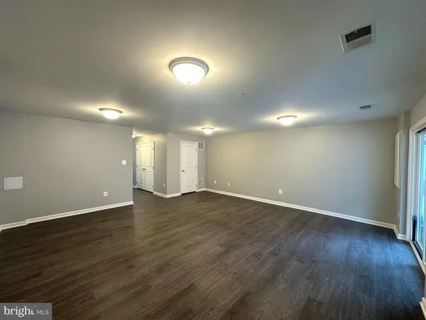 $2,950 | 2618 Egret Way, Frederick, MD 21701