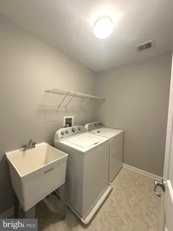 $2,950 | 2618 Egret Way, Frederick, MD 21701