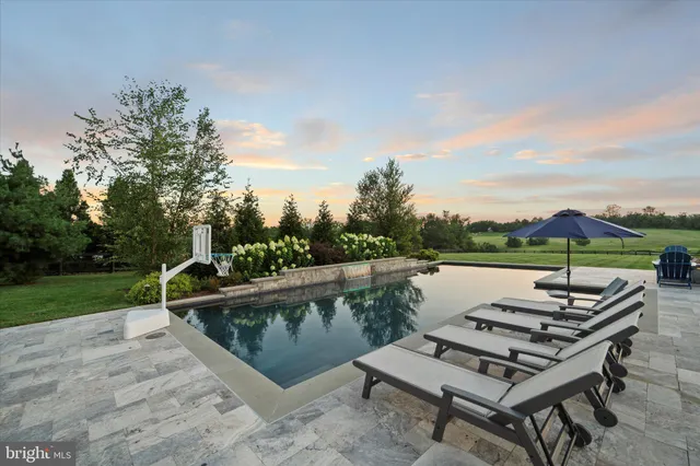 $1,399,990 | 15061 Lynnford Court, Waterford, VA 20197