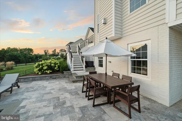 $1,399,990 | 15061 Lynnford Court, Waterford, VA 20197