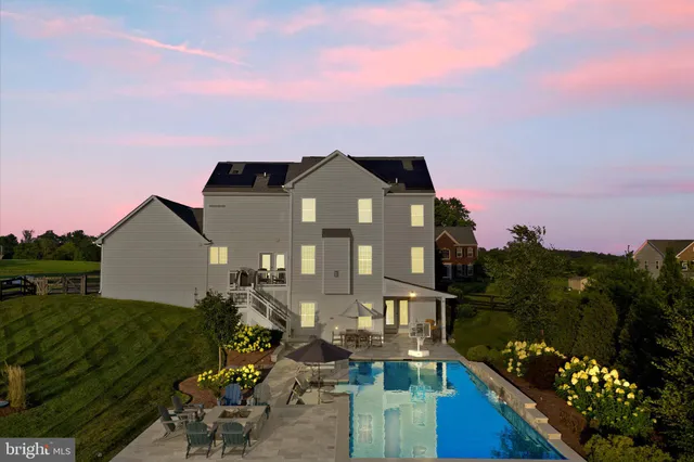 $1,399,990 | 15061 Lynnford Court, Waterford, VA 20197