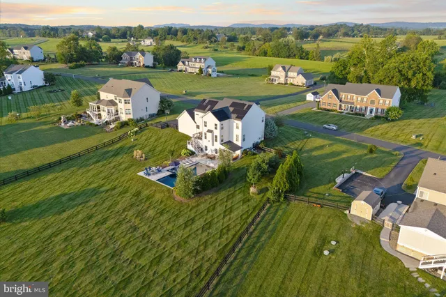 $1,399,990 | 15061 Lynnford Court, Waterford, VA 20197