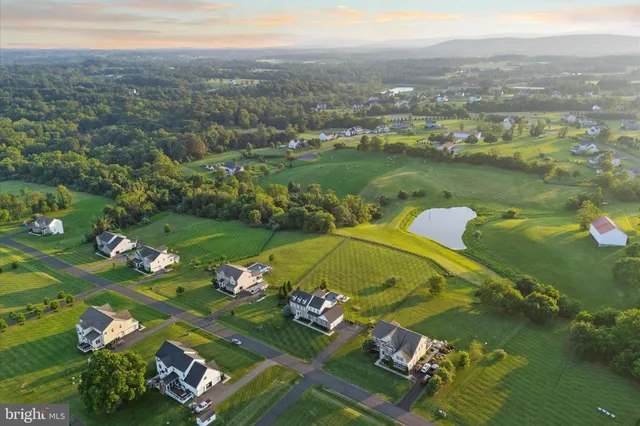 $1,399,990 | 15061 Lynnford Court, Waterford, VA 20197