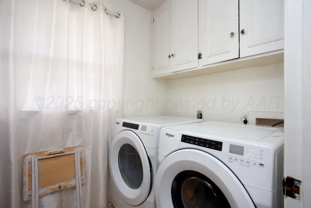 $165,000 | 608 South 2nd Street, Vega, TX 79092