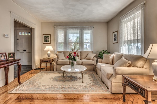 60 Ocean View Road Swampscott, MA 01907 - Photo 8 of 30 Gallery Image 8