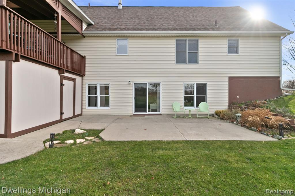 1588 Woodhaven Road Howell, MI 48855 - Photo 60 of 93