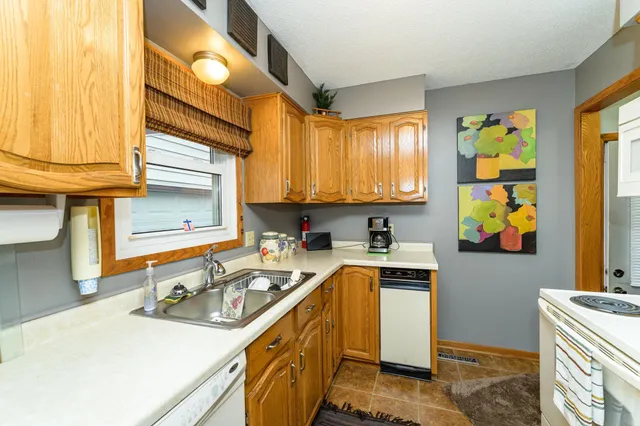 $279,000 | 978 17th Street Southeast, Rochester, MN 55904