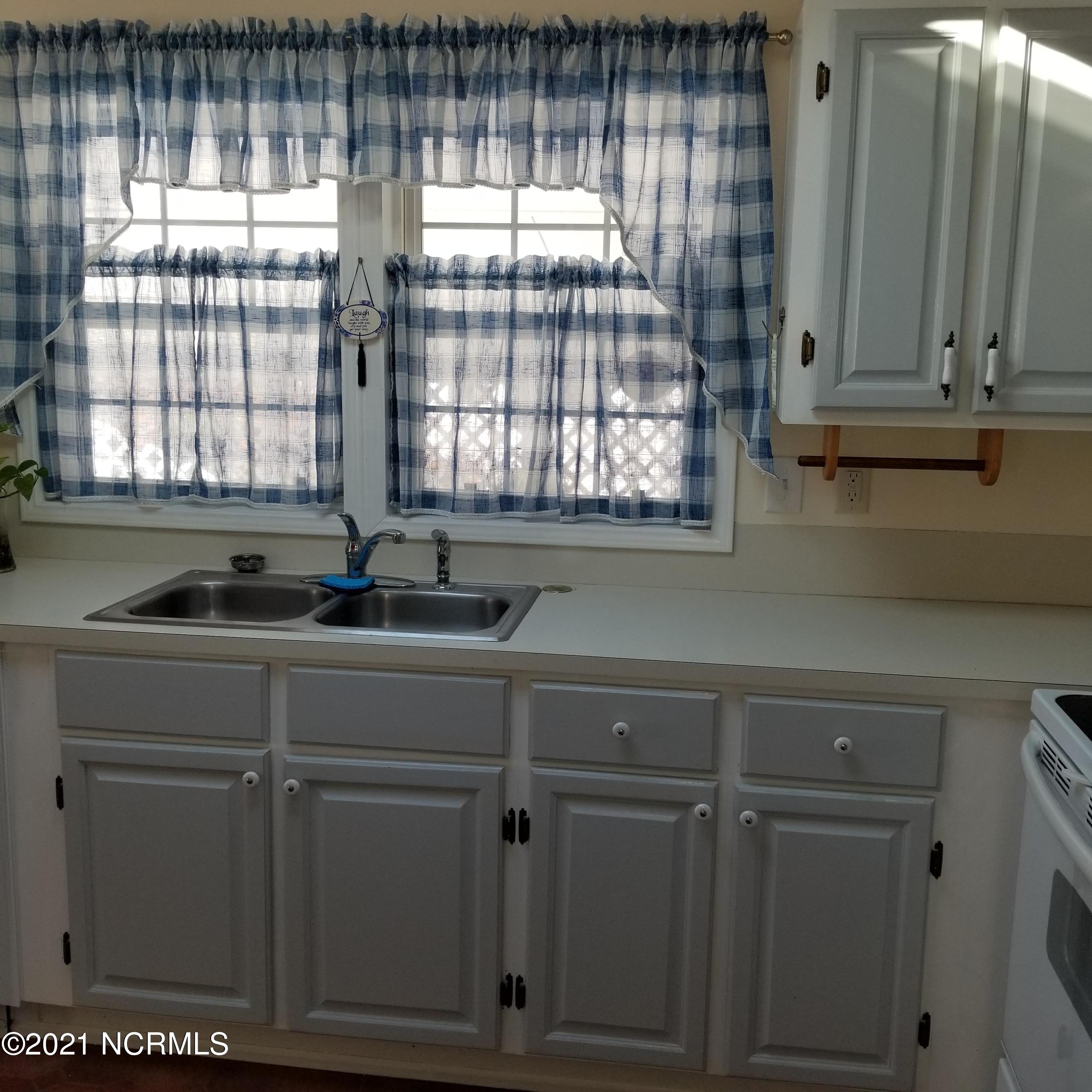 513 Deer Path Calabash, NC 28467 - Photo 16 of 42 20210118_144518