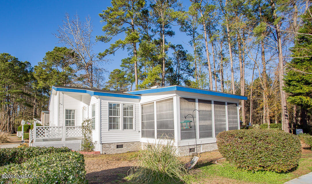 513 Deer Path Calabash, NC 28467 - Photo 5 of 42 nice side view