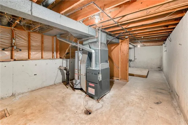 $175,000 | 5607 Crest Drive, Kansas City, KS 66106