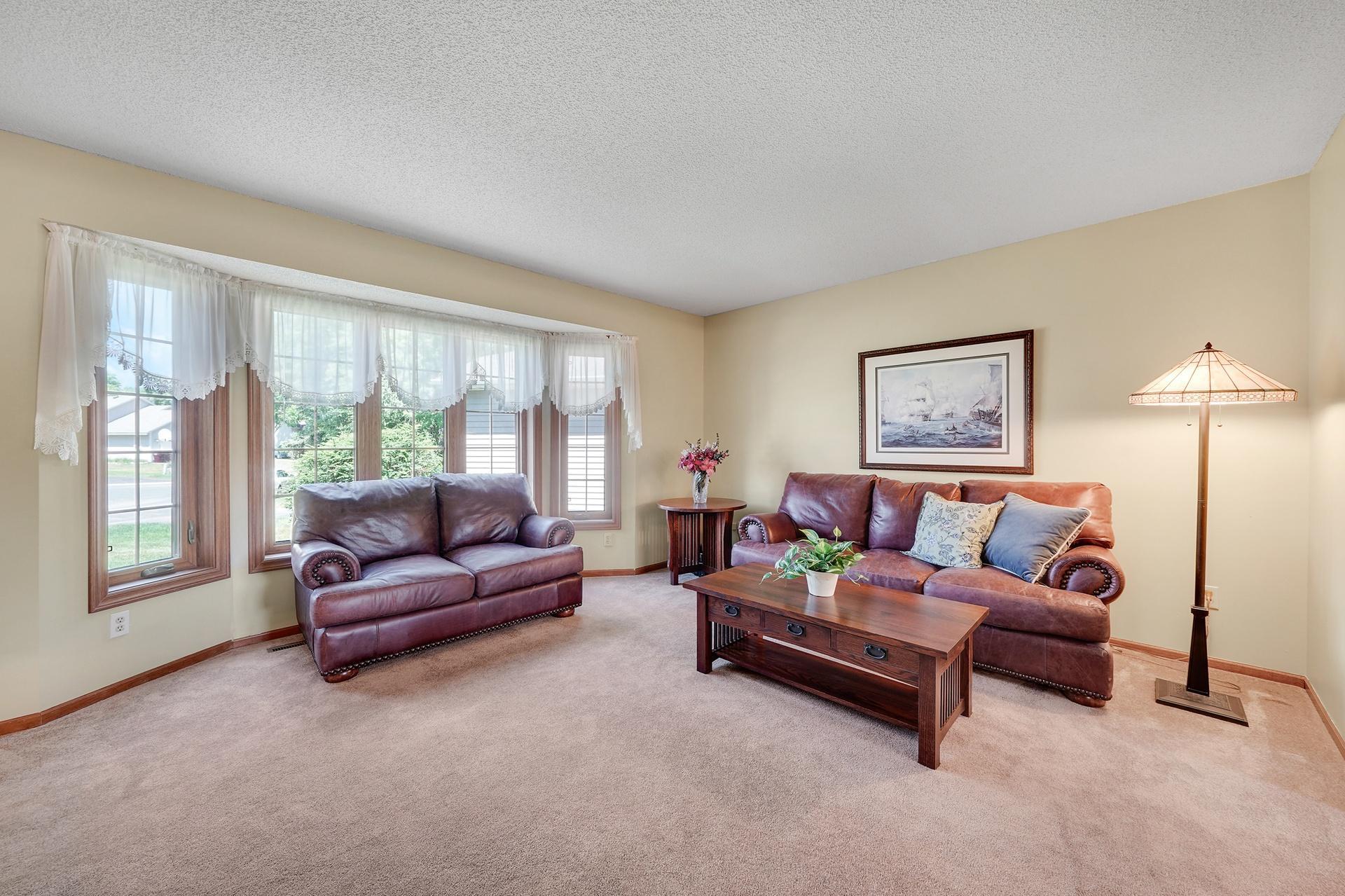14246 Dearborn Path Rosemount, MN 55068 - Photo 11 of 44