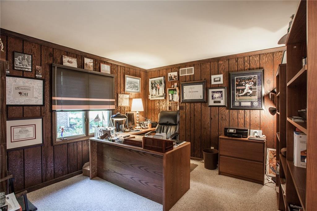8149 Claridge Road Indianapolis, IN 46260 - Photo 20 of 34 Gallery Image 20