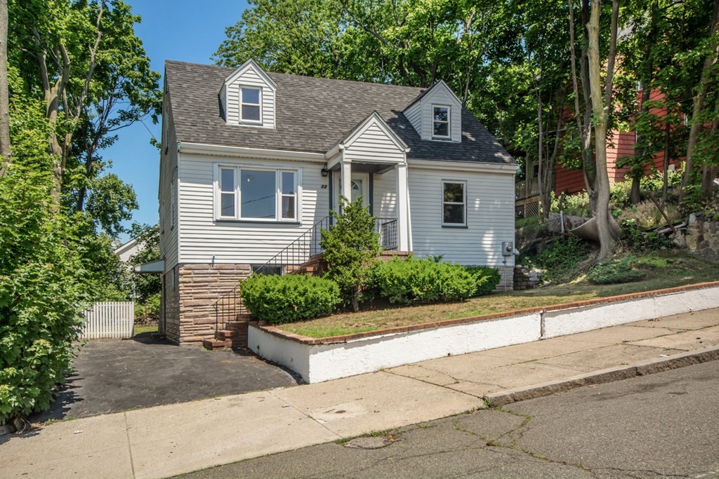 32 Hooper Street Chelsea, MA 02150 - Photo 1 of 40 Gallery Image 1