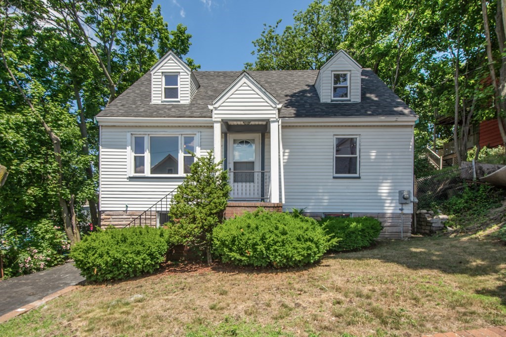 32 Hooper Street Chelsea, MA 02150 - Photo 3 of 40 Gallery Image 3