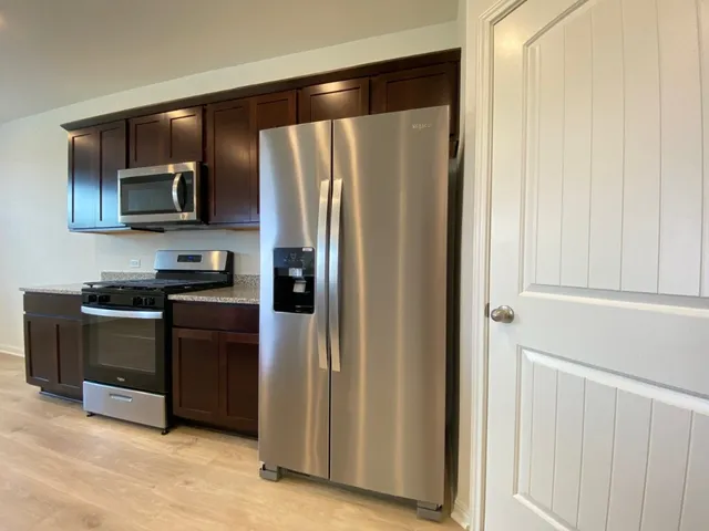 $1,795 | 209 Saide Street, Georgetown, TX 78626