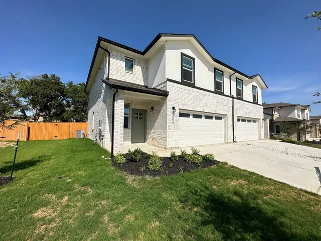 $1,795 | 209 Saide Street, Georgetown, TX 78626