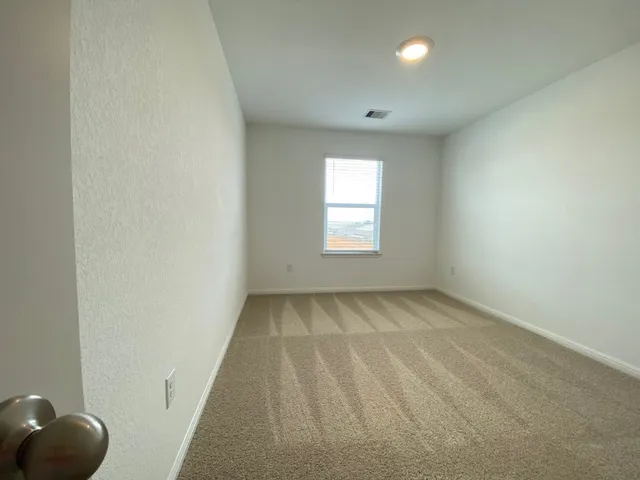 $1,795 | 209 Saide Street, Georgetown, TX 78626