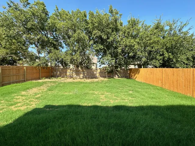 $1,795 | 209 Saide Street, Georgetown, TX 78626