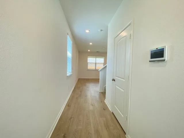 $1,795 | 209 Saide Street, Georgetown, TX 78626