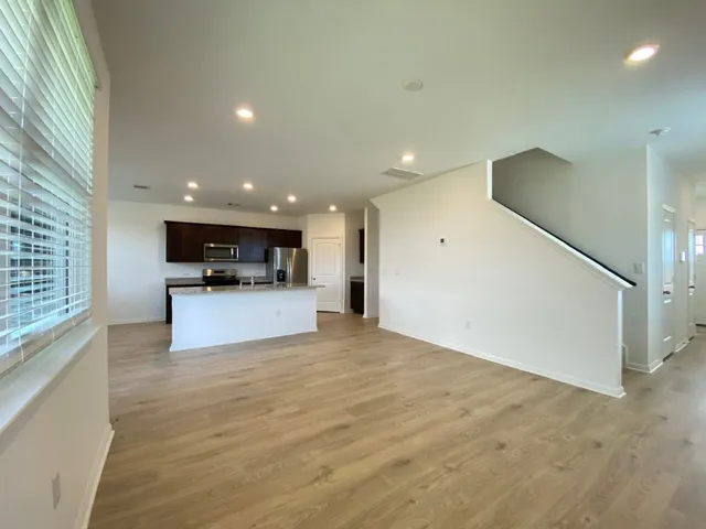 $1,795 | 209 Saide Street, Georgetown, TX 78626