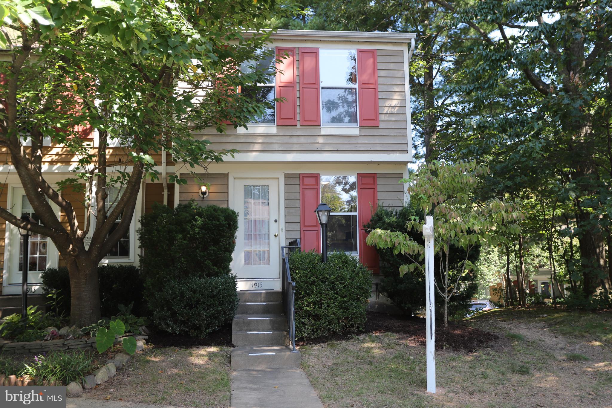 1915 Belmont Ridge Court Reston, VA 20191 - Photo 1 of 23 915 Belmont Ridge Ct.