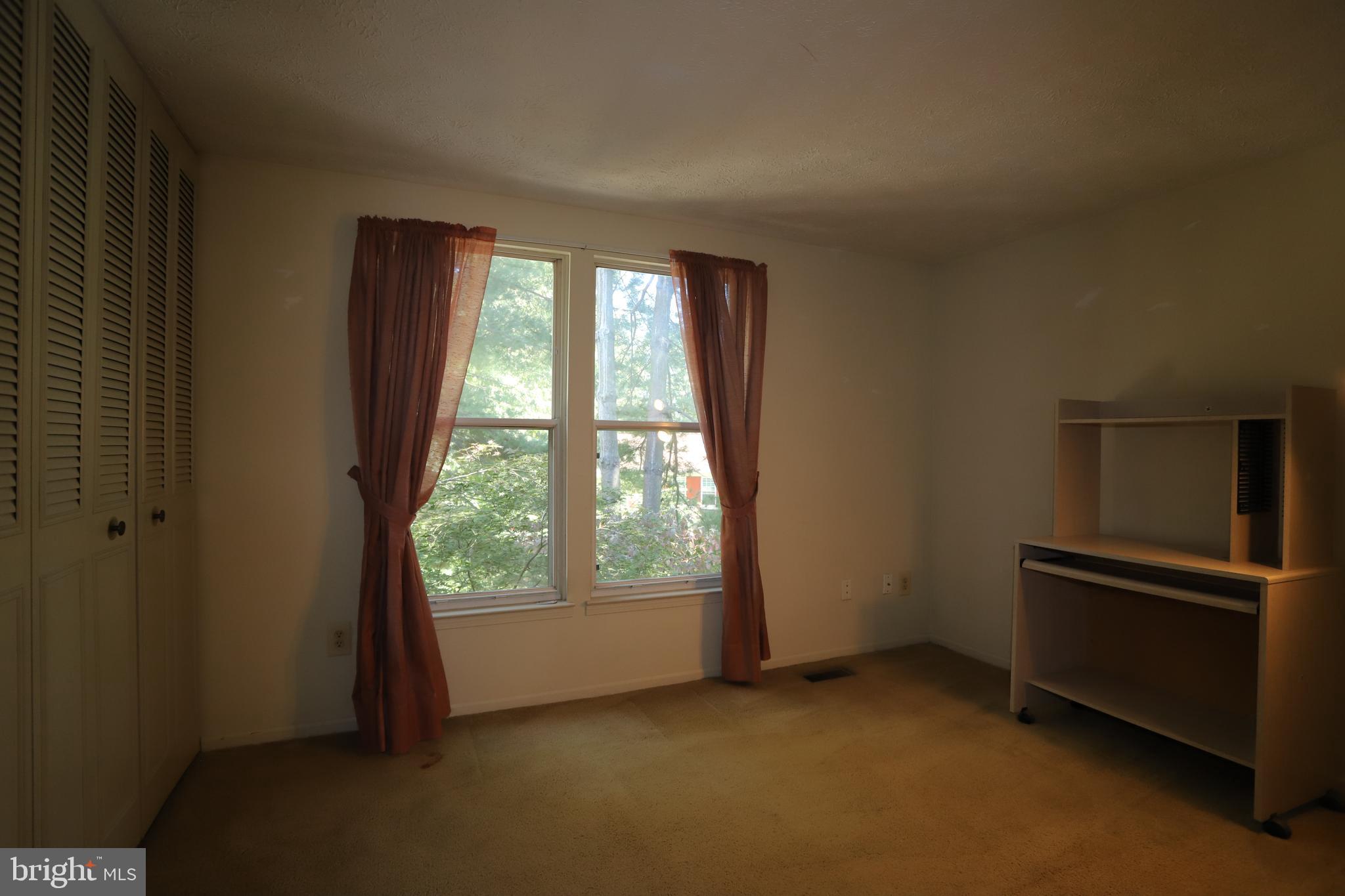 1915 Belmont Ridge Court Reston, VA 20191 - Photo 11 of 23 Two spacious Bedrooms on the Upper Level