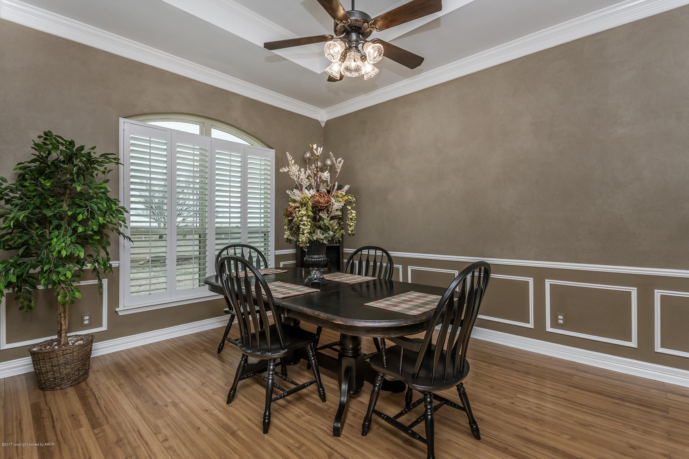 005_Dining Room_