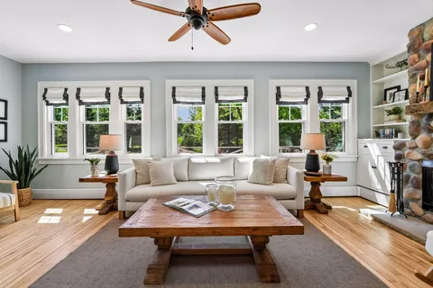 $750,000 | 5685 Howards Point Road, Excelsior, MN 55331