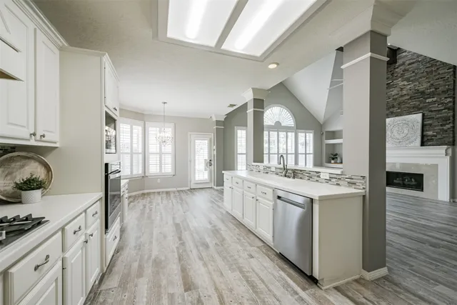 $3,600 | 3223 Pleasant Cove Court, Houston, TX 77059