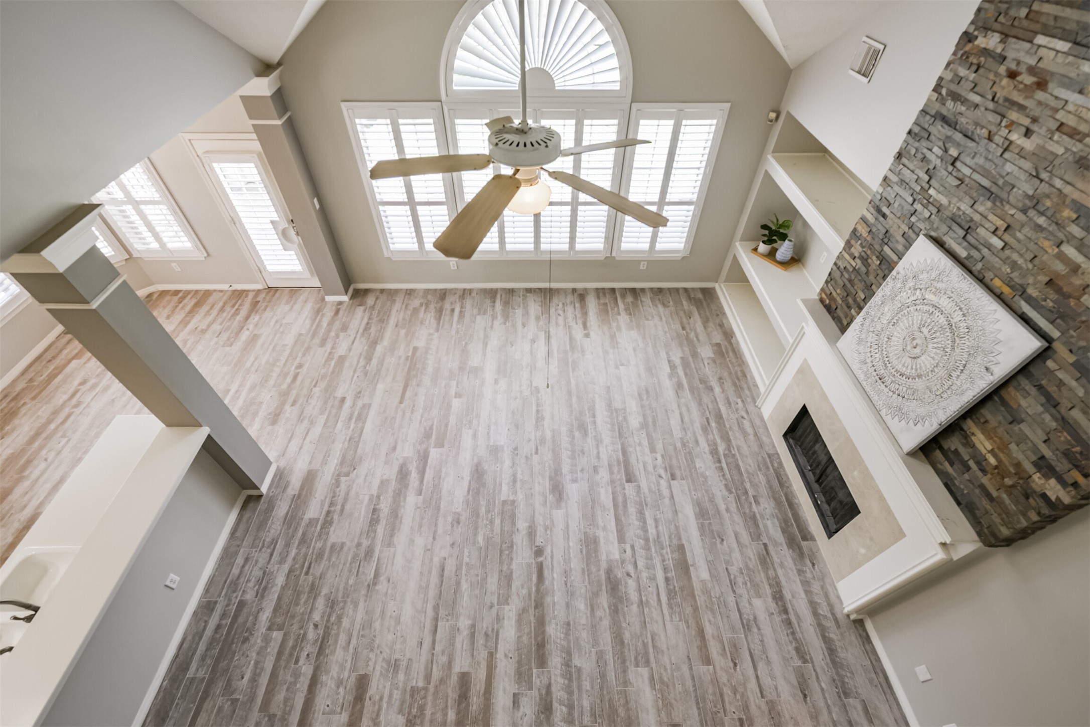 3223 Pleasant Cove Court Houston, TX 77059 - Photo 19 of 30