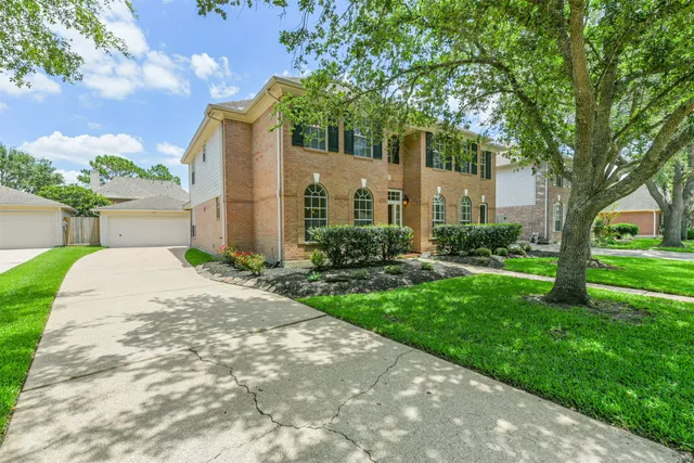 $3,600 | 3223 Pleasant Cove Court, Houston, TX 77059