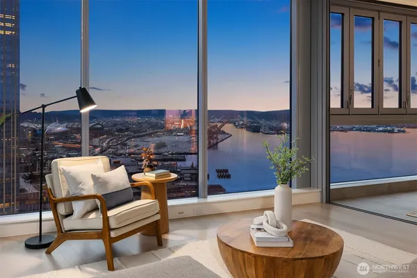 $1,795,000 | 1521 2nd Avenue, Unit 3102, Seattle, WA 98101