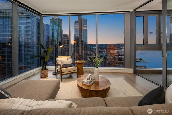 $1,795,000 | 1521 2nd Avenue, Unit 3102, Seattle, WA 98101