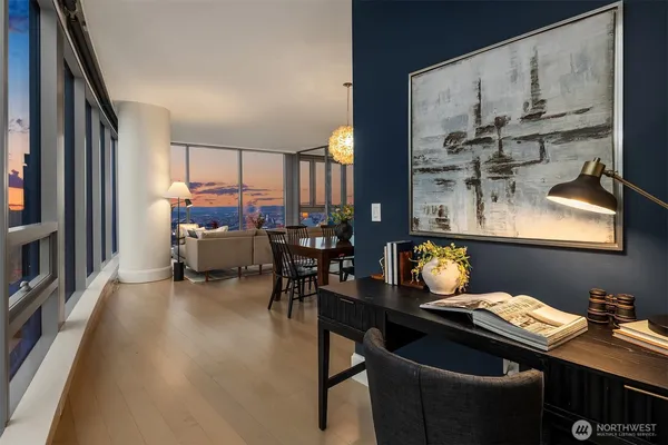 $1,795,000 | 1521 2nd Avenue, Unit 3102, Seattle, WA 98101