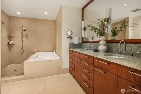 $1,795,000 | 1521 2nd Avenue, Unit 3102, Seattle, WA 98101
