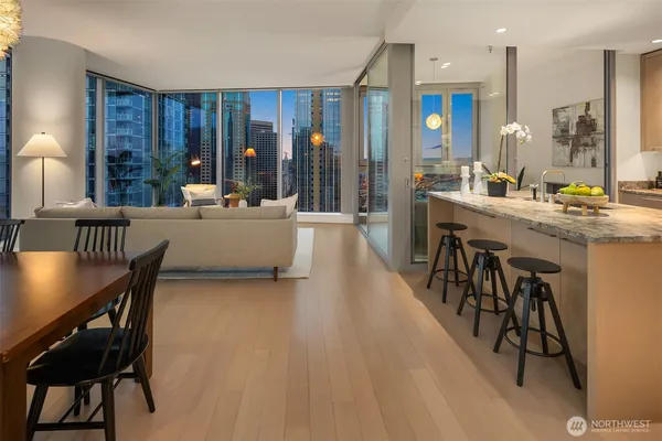 $1,795,000 | 1521 2nd Avenue, Unit 3102, Seattle, WA 98101