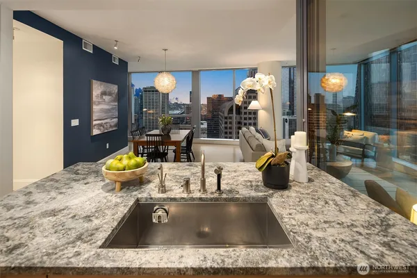 $1,795,000 | 1521 2nd Avenue, Unit 3102, Seattle, WA 98101