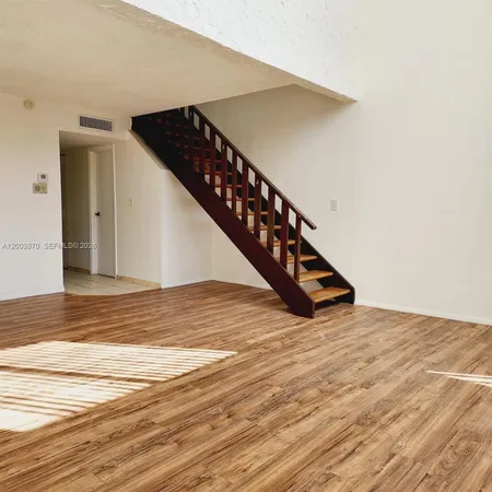 $1,950 | 18051 Northwest 68th Avenue, Unit K202, Hialeah, FL 33015