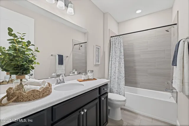 $544,000 | 487 Tintamarre Drive, St. Augustine, FL 32092