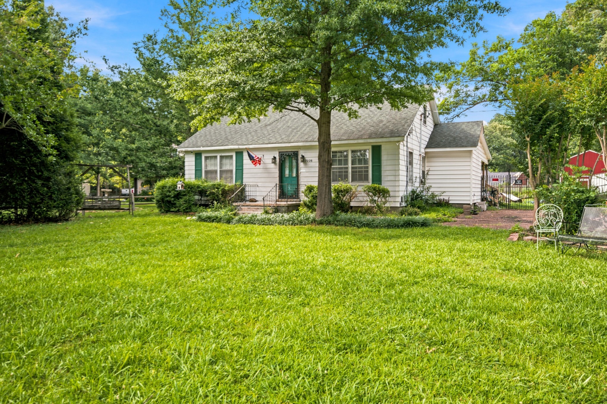 7228 Centralia Road Memphis, TN 38135 - Photo 2 of 26